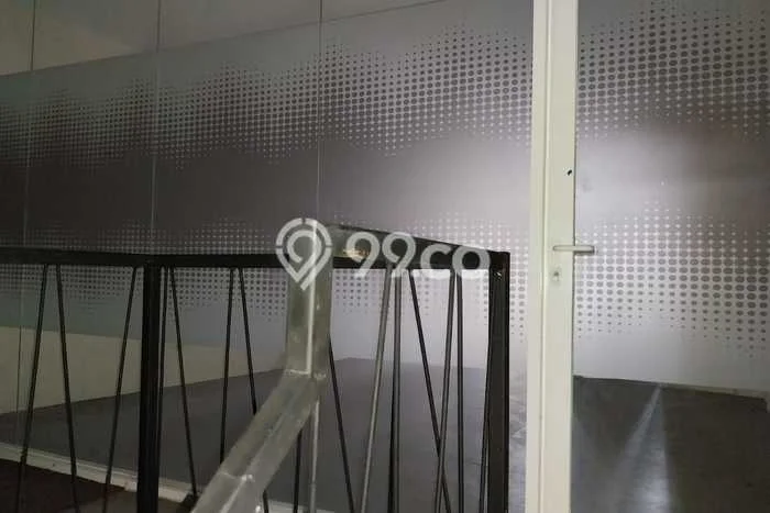 Ruko untuk Disewa di Pusat Jakarta Selatan Luas Bangunan 168m2 Ruko untuk Disewa di Pusat Jakarta Selatan Luas Bangunan 168m2