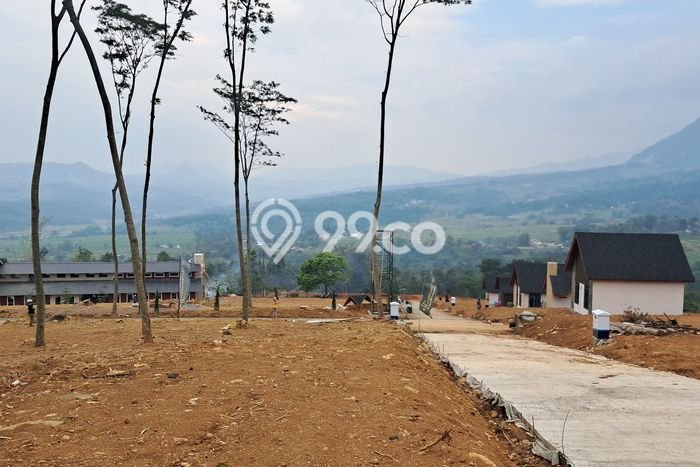 Tanah Dijual Area Strategis di Sentul City Bogor 300m2 Tanah Dijual Area Strategis di Sentul City Bogor 300m2