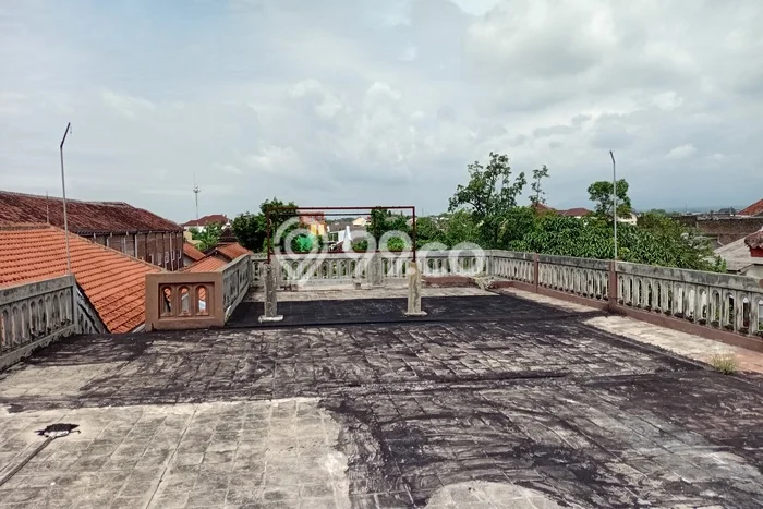 Komersial untuk disewa di Klaten Utara punya LT 300m2 & LB 500m2 harga sewa kompetitif Komersial untuk disewa di Klaten Utara punya LT 300m2 & LB 500m2 harga sewa kompetitif