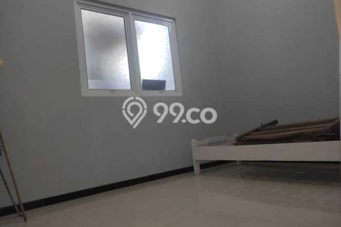 Disewakan Rumah Murah di Kedungmundu Semarang dengan 3 Kamar Tidur Disewakan Rumah Murah di Kedungmundu Semarang dengan 3 Kamar Tidur