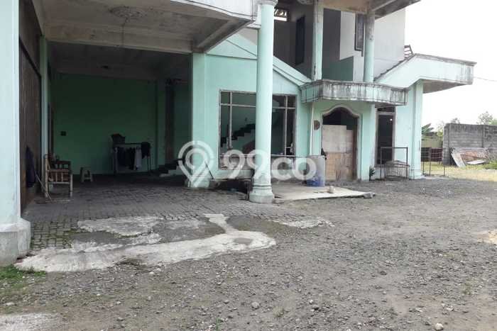 Pabrik bagus disewakan di Gamping Sleman dengan LB 1600m2 harga sewa terbaik Pabrik bagus disewakan di Gamping Sleman dengan LB 1600m2 harga sewa terbaik