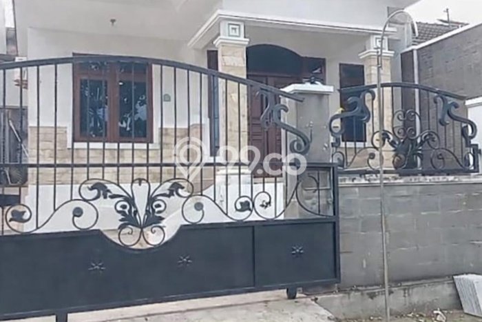 Jual Rumah Favorit Siap Huni LB 157m2 di Ngaliyan, Semarang Jual Rumah Favorit Siap Huni LB 157m2 di Ngaliyan, Semarang