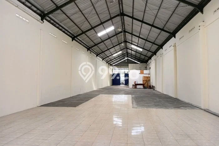 Unit Komersial Disewakan di Yogyakarta Area Strategis Harga Kompetitif Unit Komersial Disewakan di Yogyakarta Area Strategis Harga Kompetitif
