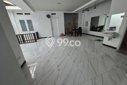 UNIT SPESIAL! Rumah di , 3 KT, Dekat Pusat Kota, Luas 144m2m² LB 100m2m² UNIT SPESIAL! Rumah di , 3 KT, Dekat Pusat Kota, Luas 144m2m² LB 100m2m²