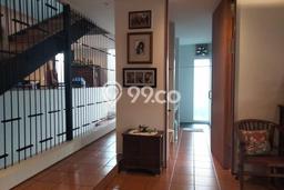 For Sale! Luxury House LT 551m2 Desain Elegan di Dago Pakar For Sale! Luxury House LT 551m2 Desain Elegan di Dago Pakar
