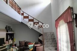 Dijual Cepat Rumah 5 KT 4 KM di Surya Sumantri, Bandung Dijual Cepat Rumah 5 KT 4 KM di Surya Sumantri, Bandung