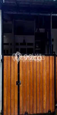 For Sale Hunian Rumah Terawat 2 KT di Bojong Sari, Depok For Sale Hunian Rumah Terawat 2 KT di Bojong Sari, Depok