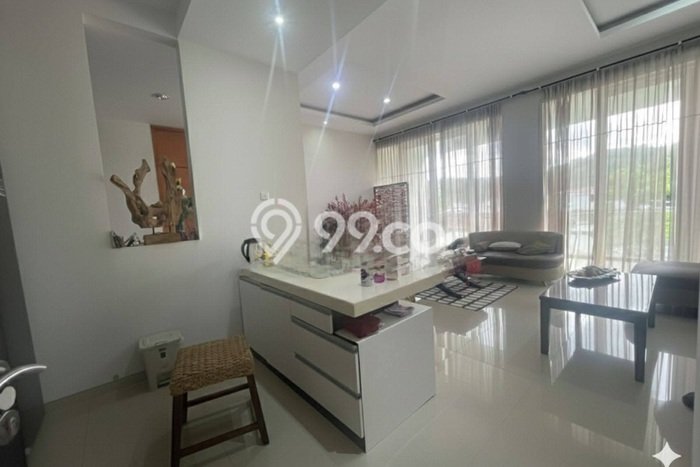 Rumah Elit Modern Tanpa Renovasi di Tiban Batam Rumah Elit Modern Tanpa Renovasi di Tiban Batam