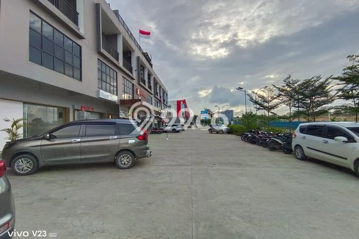 AREA BERKEMBANG! Ruko For Rent di Batam Centre, Luas 240m², Ready Operasional AREA BERKEMBANG! Ruko For Rent di Batam Centre, Luas 240m², Ready Operasional