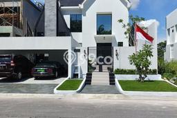 Rumah Mewah LB 650m2 Siap Pakai Desain Elegan di Batam Centre, Batam Rumah Mewah LB 650m2 Siap Pakai Desain Elegan di Batam Centre, Batam