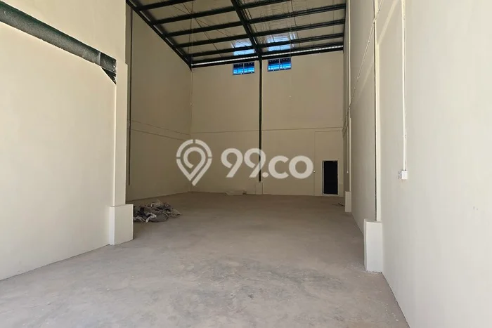 Gudang Paling Dicari LB 210m2 Dijual di Bengkong Gudang Paling Dicari LB 210m2 Dijual di Bengkong