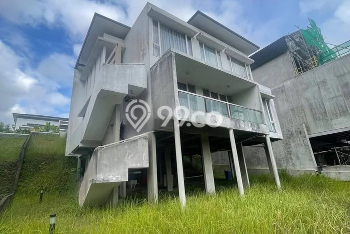Rumah Elit Modern Tanpa Renovasi di Tiban Batam Rumah Elit Modern Tanpa Renovasi di Tiban Batam