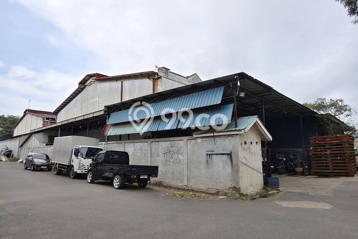 Gudang Dijual di Prime Area Batam Luas 300m2 Gudang Dijual di Prime Area Batam Luas 300m2