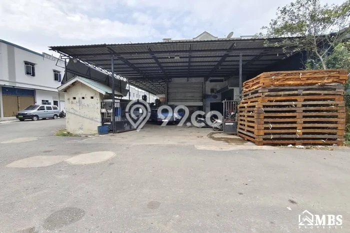 Gudang Dijual di Prime Area Batam Luas 300m2 Gudang Dijual di Prime Area Batam Luas 300m2