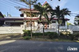 Jual Rumah Mewah Elegan Dengan View Cantik di Nagoya, Batam Jual Rumah Mewah Elegan Dengan View Cantik di Nagoya, Batam