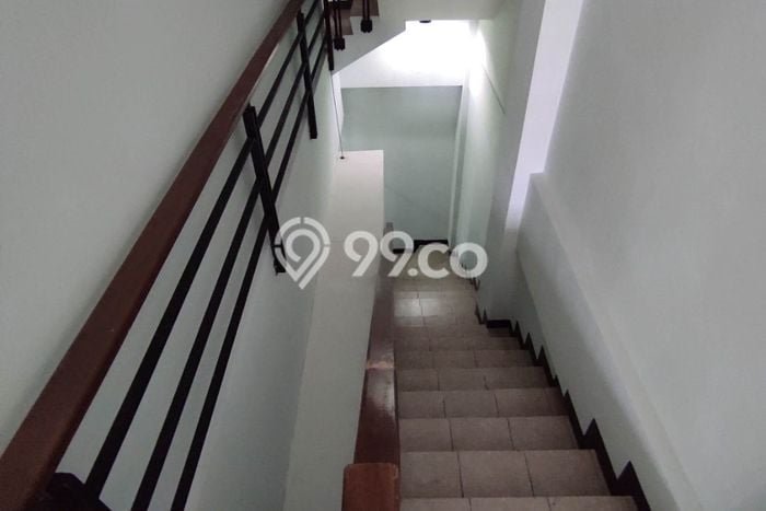 Disewakan Ruko di Cicendo Bandung LT 118m2, LB 250m2 Disewakan Ruko di Cicendo Bandung LT 118m2, LB 250m2