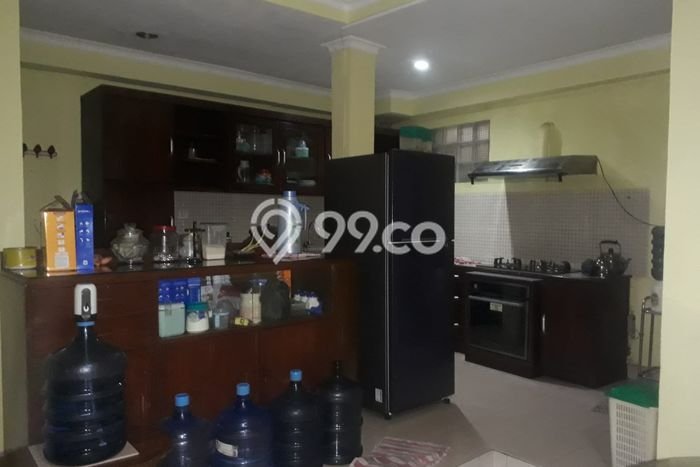 For Sale Rumah 4 Kamar Lokasi Ideal Nyaman dan Strategis di Margahayu For Sale Rumah 4 Kamar Lokasi Ideal Nyaman dan Strategis di Margahayu