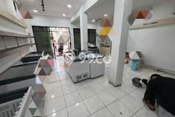Komersial Disewakan di Area Ramai Lengkong, Bandung Komersial Disewakan di Area Ramai Lengkong, Bandung