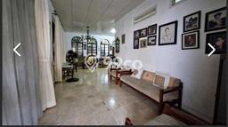 Rumah Eksklusif Dijual LT 232m2 di Kebayoran Baru, Jakarta Selatan Rumah Eksklusif Dijual LT 232m2 di Kebayoran Baru, Jakarta Selatan