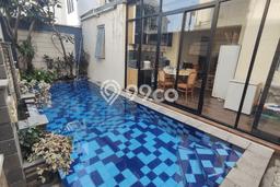 Rumah Elit LB 250m2 Siap Pakai Desain Elegan di Pejaten, Jakarta Selatan Rumah Elit LB 250m2 Siap Pakai Desain Elegan di Pejaten, Jakarta Selatan