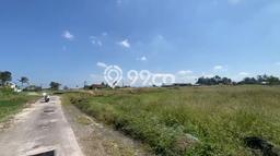 Tanah Dijual di Tabanan Seluas 355m2 Strategis Tanah Dijual di Tabanan Seluas 355m2 Strategis