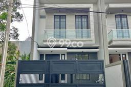 Investasi Menjanjikan LT 120m² Akses Dekat di Kawasan Prospektif Pakuwon City, Surabaya Investasi Menjanjikan LT 120m² Akses Dekat di Kawasan Prospektif Pakuwon City, Surabaya