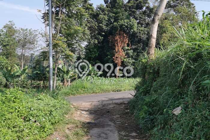 Lahan Strategis di Cimahi Utara Dijual dengan Luas 2157m2 Lahan Strategis di Cimahi Utara Dijual dengan Luas 2157m2