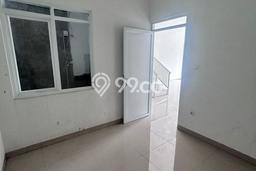 Dijual Rumah 4 Kamar Lokasi Ideal Nyaman dan Strategis di Margahayu Dijual Rumah 4 Kamar Lokasi Ideal Nyaman dan Strategis di Margahayu