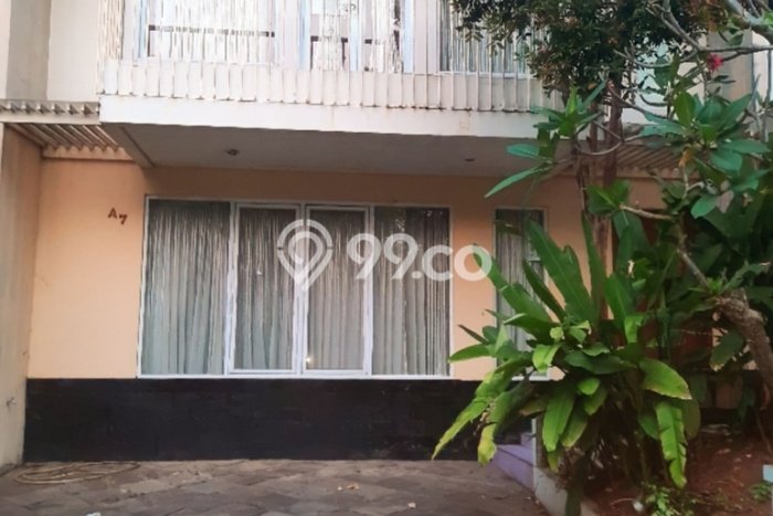 Jual Rumah Strategis Bagus Punya 3 KT di Pancoran Mas Depok SHM Jual Rumah Strategis Bagus Punya 3 KT di Pancoran Mas Depok SHM