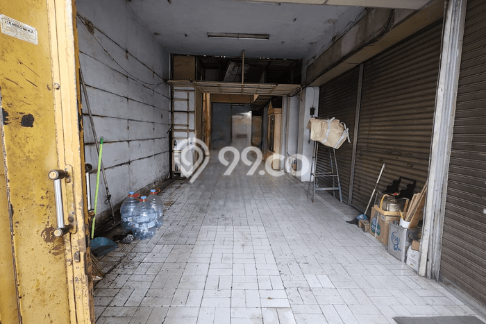 Komersial Dijual di Lowokwaru LT 330m2, LB 330m2 untuk Investasi Komersial Dijual di Lowokwaru LT 330m2, LB 330m2 untuk Investasi