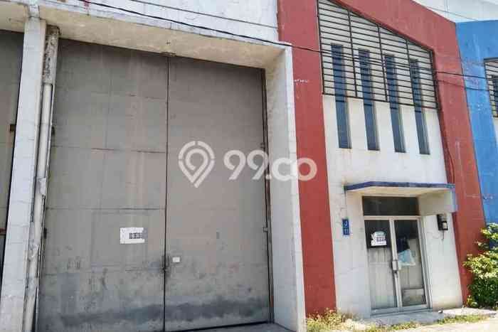 Lokasi Strategis! Dijual Gudang Bisnis di Driyorejo, Gresik Kondisi Bagus Lokasi Strategis! Dijual Gudang Bisnis di Driyorejo, Gresik Kondisi Bagus