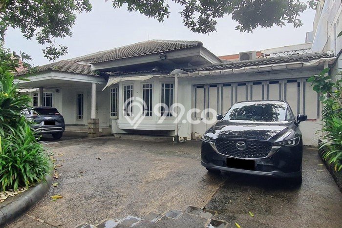 For Sale! Luxury House LT 958m2 Desain Modern di Ragunan For Sale! Luxury House LT 958m2 Desain Modern di Ragunan