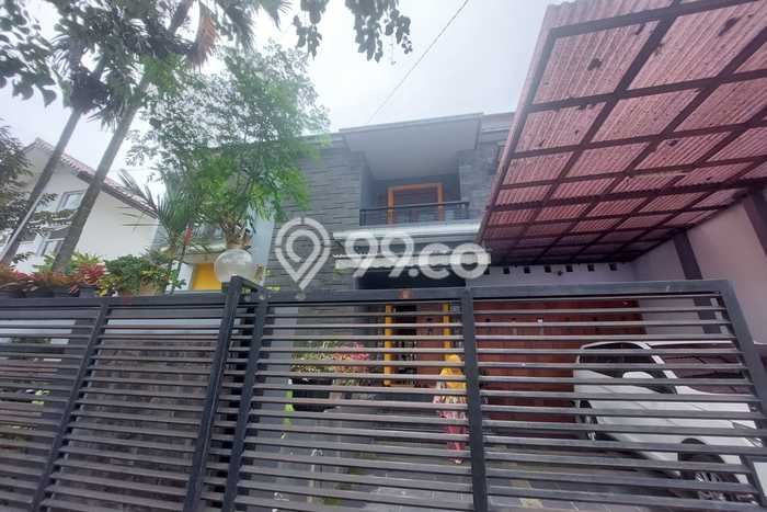 Rumah Luas 2 Lantai di Bumi Sariwangi Bandung Rumah Luas 2 Lantai di Bumi Sariwangi Bandung