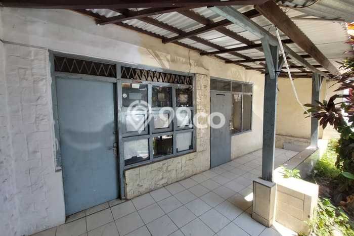 Rumah Hitung Tanah di Jalan Haji Haris Baros Cimahi. Dekat Dengan Tol Baros Rumah Hitung Tanah di Jalan Haji Haris Baros Cimahi. Dekat Dengan Tol Baros