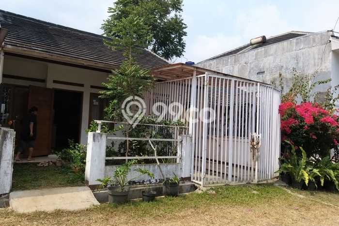 Dijual Rumah di Kolonel Masturi, Cisarua Bandung Barat. Lingkungan Nyaman, Dekat Dengan Alam Wisata Cimahi awc . Dijual Rumah di Kolonel Masturi, Cisarua Bandung Barat. Lingkungan Nyaman, Dekat Dengan Alam Wisata Cimahi awc .