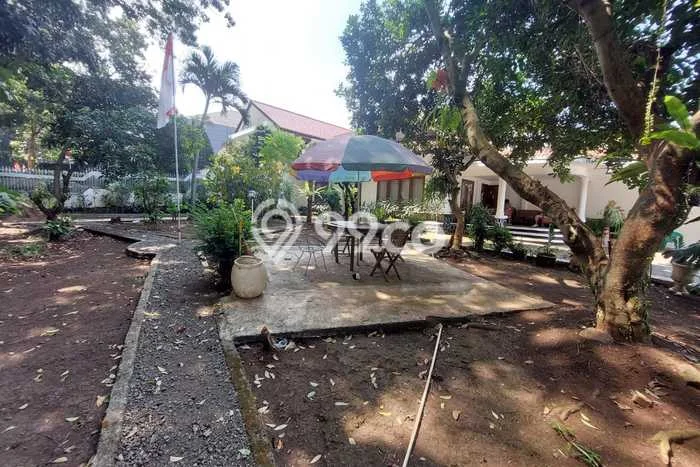 Rumah Klasik di Sayap Sukajadi Dekat Karangsetra. Sangat Cocok Untuk Usaha Rumah Klasik di Sayap Sukajadi Dekat Karangsetra. Sangat Cocok Untuk Usaha