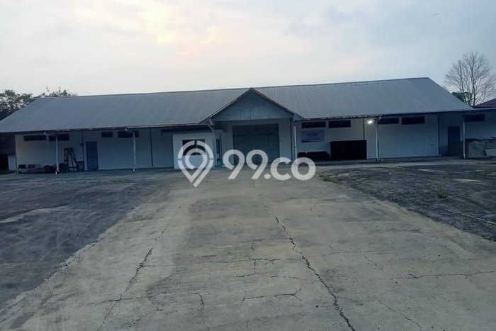 Gudang Bagus LT 8000m2 LB 800m2 Dijual di Jatiwangi Majalengka Gudang Bagus LT 8000m2 LB 800m2 Dijual di Jatiwangi Majalengka