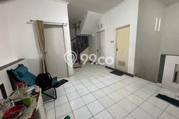 Rumah Siap Huni LT 94m² / LB 282m² di Lokasi Premium Taman Royal, Tangerang Rumah Siap Huni LT 94m² / LB 282m² di Lokasi Premium Taman Royal, Tangerang