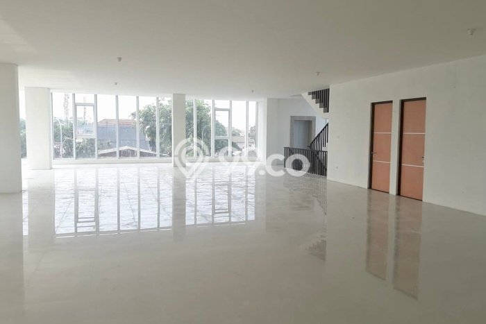 Kantor Dijual Lokasi Emas di Matraman Luas 2107m2 Kantor Dijual Lokasi Emas di Matraman Luas 2107m2