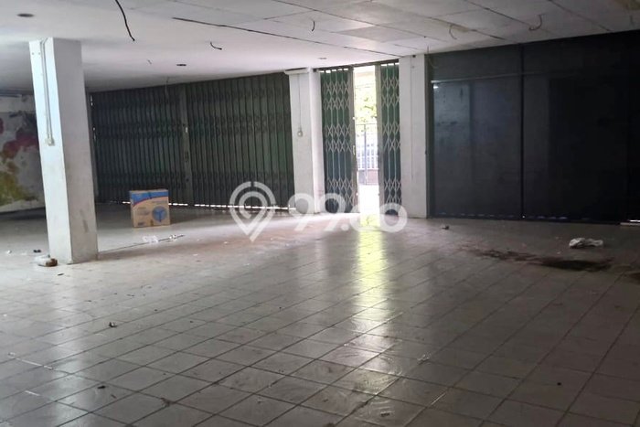 HARGA SPESIAL! Komersial di Cawang, Luas 200m², Jalan Utama HARGA SPESIAL! Komersial di Cawang, Luas 200m², Jalan Utama