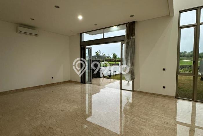 Disewakan Rumah Strategis di Golf Island LT 400m2 / LB 450m2 Siap Huni Disewakan Rumah Strategis di Golf Island LT 400m2 / LB 450m2 Siap Huni