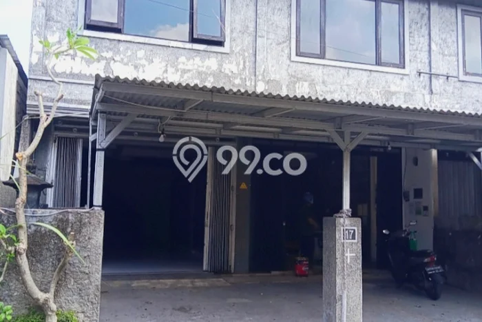 LOKASI BISNIS! Ruko For Rent Kawasan Gatot Subroto, Luas 72m², Jalan Utama LOKASI BISNIS! Ruko For Rent Kawasan Gatot Subroto, Luas 72m², Jalan Utama