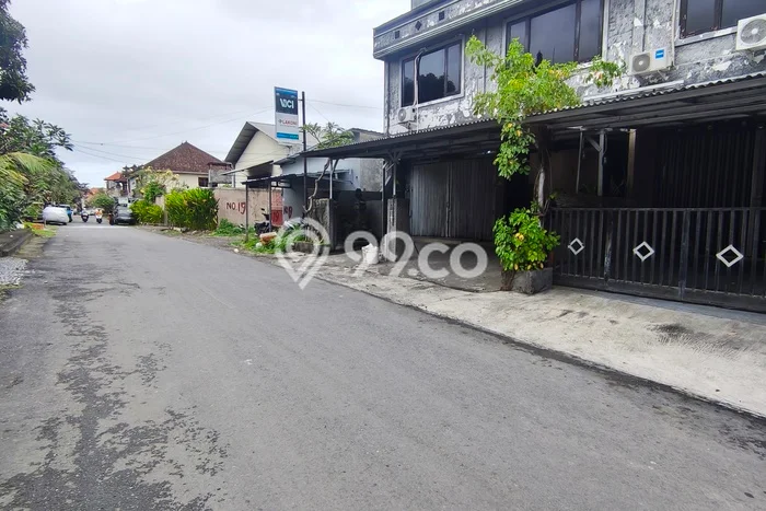 LOKASI BISNIS! Ruko For Rent Kawasan Gatot Subroto, Luas 72m², Jalan Utama LOKASI BISNIS! Ruko For Rent Kawasan Gatot Subroto, Luas 72m², Jalan Utama
