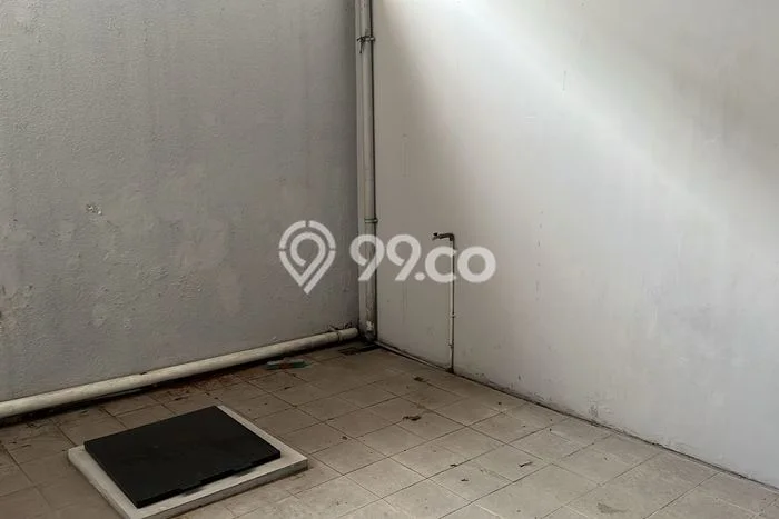 Rumah Luas Asri 4 KT Siap Huni di Gading Serpong Tangerang Rumah Luas Asri 4 KT Siap Huni di Gading Serpong Tangerang