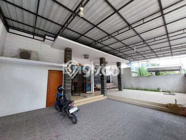 Siap Huni Rumah Mewah 5 Kamar di Samarinda Kota Dekat ke Mana Pun Siap Huni Rumah Mewah 5 Kamar di Samarinda Kota Dekat ke Mana Pun