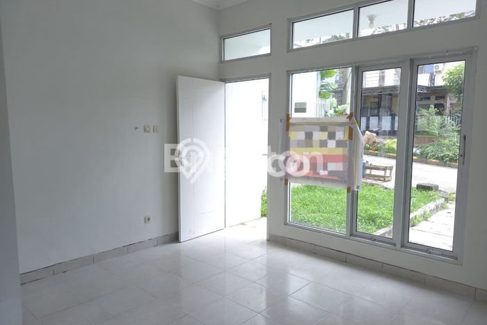 Rumah Lingkungan Asri di Balikpapan Selatan, Balikpapan, Luas 152m² Bangunan 64m² Rumah Lingkungan Asri di Balikpapan Selatan, Balikpapan, Luas 152m² Bangunan 64m²