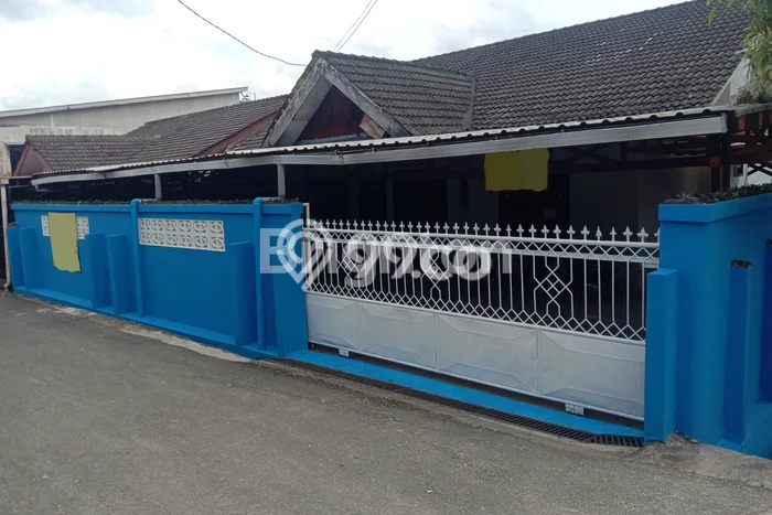 Dijual Rumah 3 Kamar Lokasi Ideal Nyaman dan Strategis di Balikpapan Selatan Dijual Rumah 3 Kamar Lokasi Ideal Nyaman dan Strategis di Balikpapan Selatan