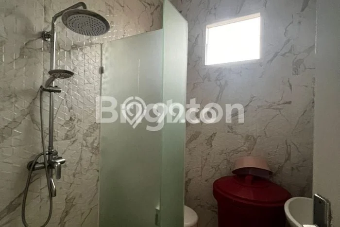 Jual Rumah Favorit Siap Huni LB 121m2 di Balikpapan Selatan, Balikpapan Jual Rumah Favorit Siap Huni LB 121m2 di Balikpapan Selatan, Balikpapan