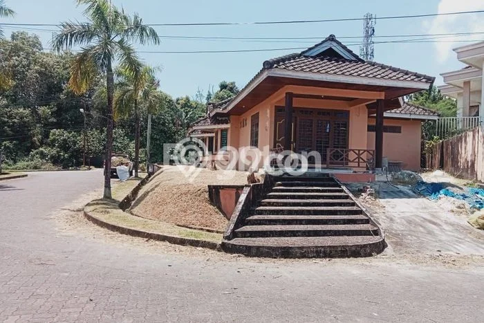 Siap Huni Hunian Elit 4 Kamar di Balikpapan Selatan Dekat ke Mana Saja Siap Huni Hunian Elit 4 Kamar di Balikpapan Selatan Dekat ke Mana Saja