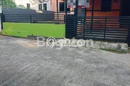 Rumah Bagus area Balikpapan Selatan, Balikpapan, LT 135m², Luas Bangunan 100m² Rumah Bagus area Balikpapan Selatan, Balikpapan, LT 135m², Luas Bangunan 100m²